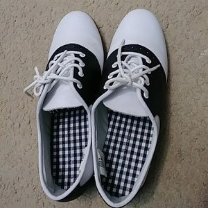 Black & White Shoes